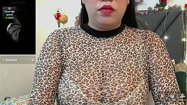 Snapshot of IndraKaur_ chatting on April 20, 2026, 12:08 pm IndraKaur online show from April 20, 2026, 12:08 pm