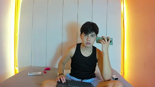 Felipe Cold online show from February 10, 2026, 2:54 am