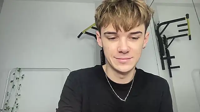 Milk Guy online show from December 22, 2025, 1:44 pm