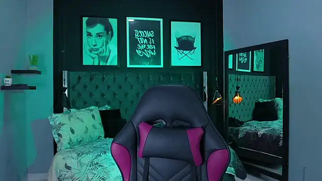 kitty collins  online show from February 21, 2026, 11:56 am