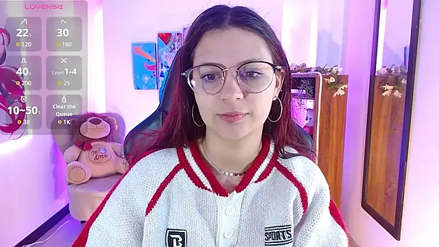 AlanaGarcia19 online show from December 20, 2025, 11:46 am