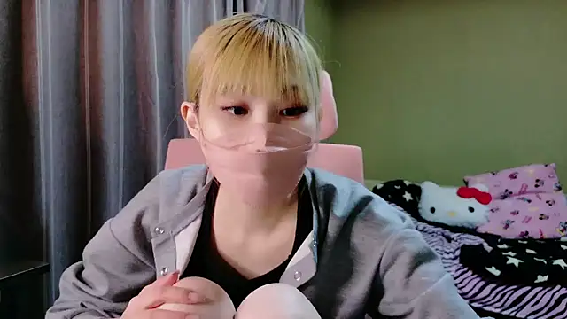 Snapshot of miyu0002 chatting on October 16, 2025, 3:09 pm miyu0002 online show from October 16, 2025, 3:09 pm