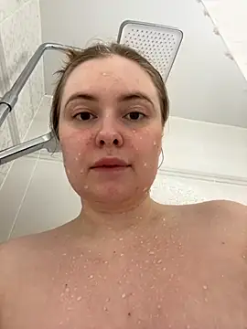 Snapshot of DeniMilkyyyyy chatting on February 17, 2026, 7:55 pm DeniMilkyyyyy online show from February 17, 2026, 7:55 pm