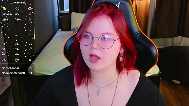 fillisfox  online show from February 7, 2026, 10:34 am