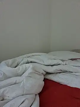 Michou02xXx online show from September 28, 2025, 7:04 am