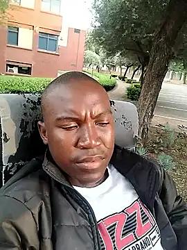 Snapshot of shebeshid chatting on January 17, 2026, 4:10 pm shebeshid online show from January 17, 2026, 4:10 pm