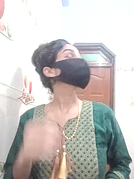 Hot-Soniya733 online show from November 16, 2025, 11:59 am