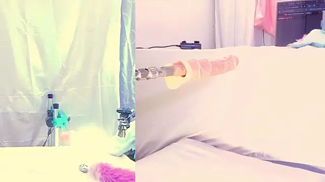  Lia  Stone online show from March 26, 2026, 6:39 pm