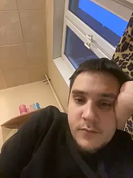 Snapshot of Bear_Beer130 chatting on February 12, 2026, 3:12 pm Bear Beer130 online show from February 12, 2026, 3:12 pm