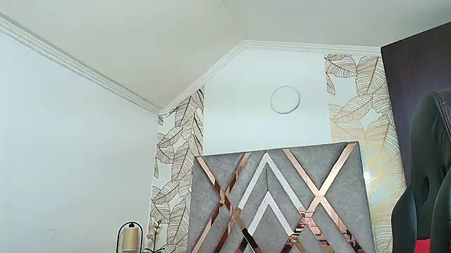 CharlotteSchmidtt online show from November 13, 2025, 11:25 am