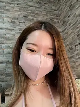 yuuhichan online show from December 15, 2025, 12:05 am