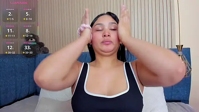 angel ponce online show from November 28, 2025, 7:14 pm