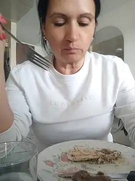 Ternura Prohibida online show from April 14, 2026, 7:19 pm