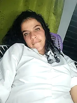 Snapshot of lucerocutte chatting on November 10, 2025, 3:44 am lucerocutte online show from November 10, 2025, 3:44 am