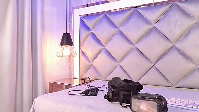 Snapshot of gemma_sm chatting on June 15, 2026, 3:18 am gemma sm online show from June 15, 2026, 3:18 am