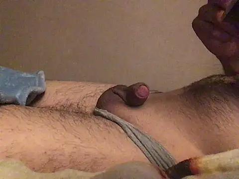 Snapshot of T0PPERS chatting on March 28, 2026, 12:17 pm T0PPERS online show from March 28, 2026, 12:17 pm