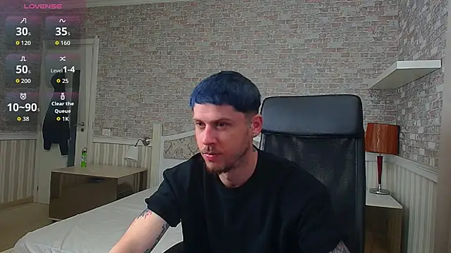 JonahShaw online show from May 17, 2026, 4:34 am