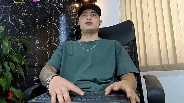 Alexander ferre online show from March 2, 2026, 1:40 pm