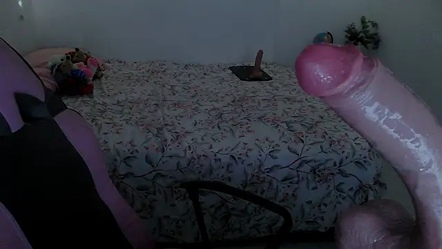 Snapshot of Juicy_elenxx chatting on October 14, 2025, 8:42 pm Juicy elenxx online show from October 14, 2025, 8:42 pm