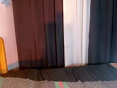 Snapshot of addicted_to_alex chatting on September 25, 2025, 5:24 am addicted to alex online show from September 25, 2025, 5:24 am