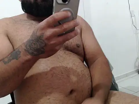 casal proibido online show from September 15, 2025, 2:28 pm