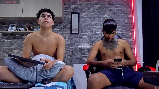 Snapshot of Theimperialboys_ chatting on July 9, 2026, 2:45 am Theimperialboys online show from July 9, 2026, 2:45 am