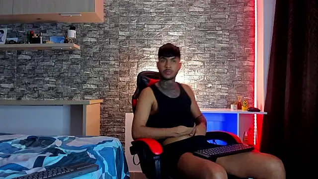 Snapshot of Theimperialboys_ chatting on June 7, 2026, 4:18 am Theimperialboys online show from June 7, 2026, 4:18 am