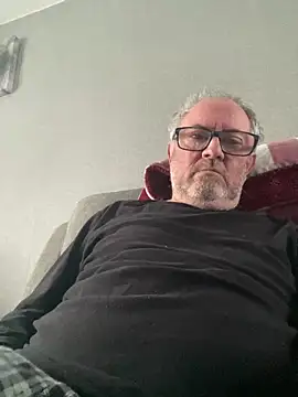 naughtygrandad1 online show from March 5, 2026, 7:49 am