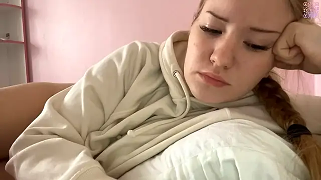 PandaFluff online show from February 13, 2026, 6:24 am