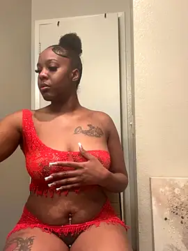 ObsessedWLyla online show from October 13, 2025, 10:17 am