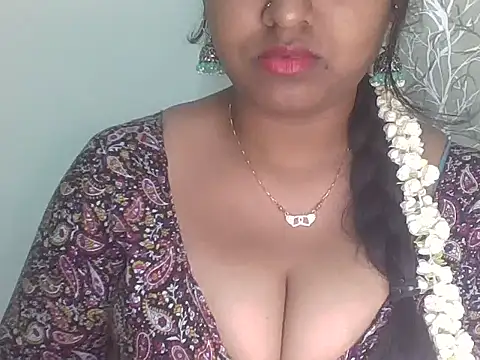 Snapshot of its_me_Rashmi chatting on February 28, 2026, 6:46 am its me Rashmi online show from February 28, 2026, 6:46 am