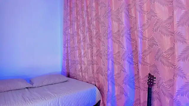 riley bensongh online show from November 9, 2025, 10:36 pm