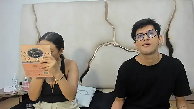 Noa Arez online show from October 17, 2025, 6:39 am