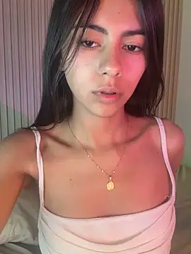 Snapshot of LilybethGray chatting on February 22, 2026, 1:30 am LilybethGray online show from February 22, 2026, 1:30 am