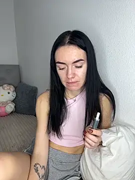 karrr  aaa online show from November 21, 2025, 9:25 pm