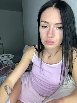 karrr  aaa online show from October 15, 2025, 8:06 pm