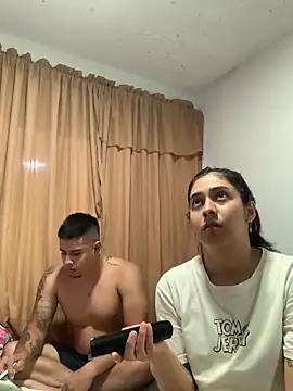 Snapshot of miaftmax chatting on February 5, 2026, 7:43 pm miaftmax online show from February 5, 2026, 7:43 pm