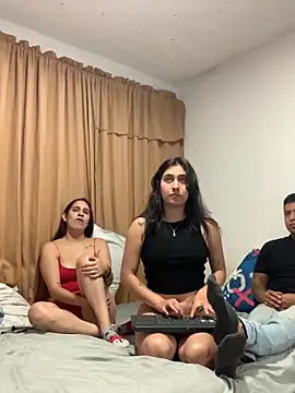 Snapshot of miaftmax chatting on February 2, 2026, 6:29 pm miaftmax online show from February 2, 2026, 6:29 pm