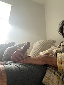 SergioGarcia93 online show from April 3, 2026, 8:54 am