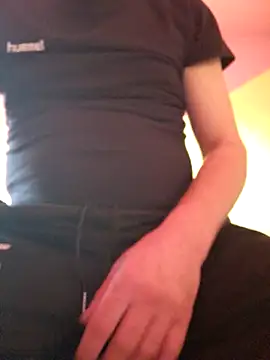 Lawrence067 online show from December 14, 2025, 2:00 pm