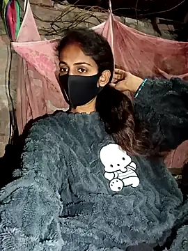 priyastrip314 online show from December 2, 2025, 4:52 pm