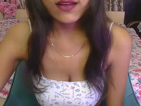 hoty-priya online show from March 1, 2026, 4:34 am