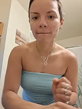 Snapshot of RicaSuave_69 chatting on July 3, 2026, 3:40 pm RicaSuave 69 online show from July 3, 2026, 3:40 pm