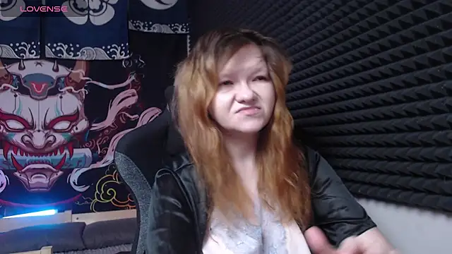 Nora lovvvv online show from November 14, 2025, 10:19 am