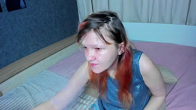 Nora lovvvv online show from September 12, 2025, 10:15 am