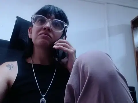 dalila macherano1 online show from September 27, 2025, 5:19 pm