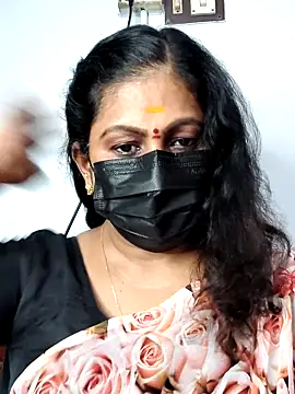 Sweetie swetha37 online show from October 18, 2025, 7:43 am