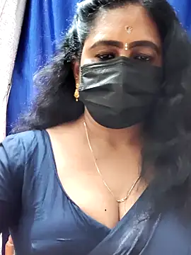 Snapshot of Sweetie_swetha37 chatting on February 1, 2026, 10:02 am Sweetie swetha37 online show from February 1, 2026, 10:02 am