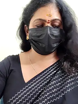 Sweetie swetha37 online show from November 2, 2025, 8:58 pm