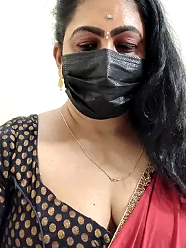 Snapshot of Sweetie_swetha37 chatting on February 16, 2026, 9:13 pm Sweetie swetha37 online show from February 16, 2026, 9:13 pm